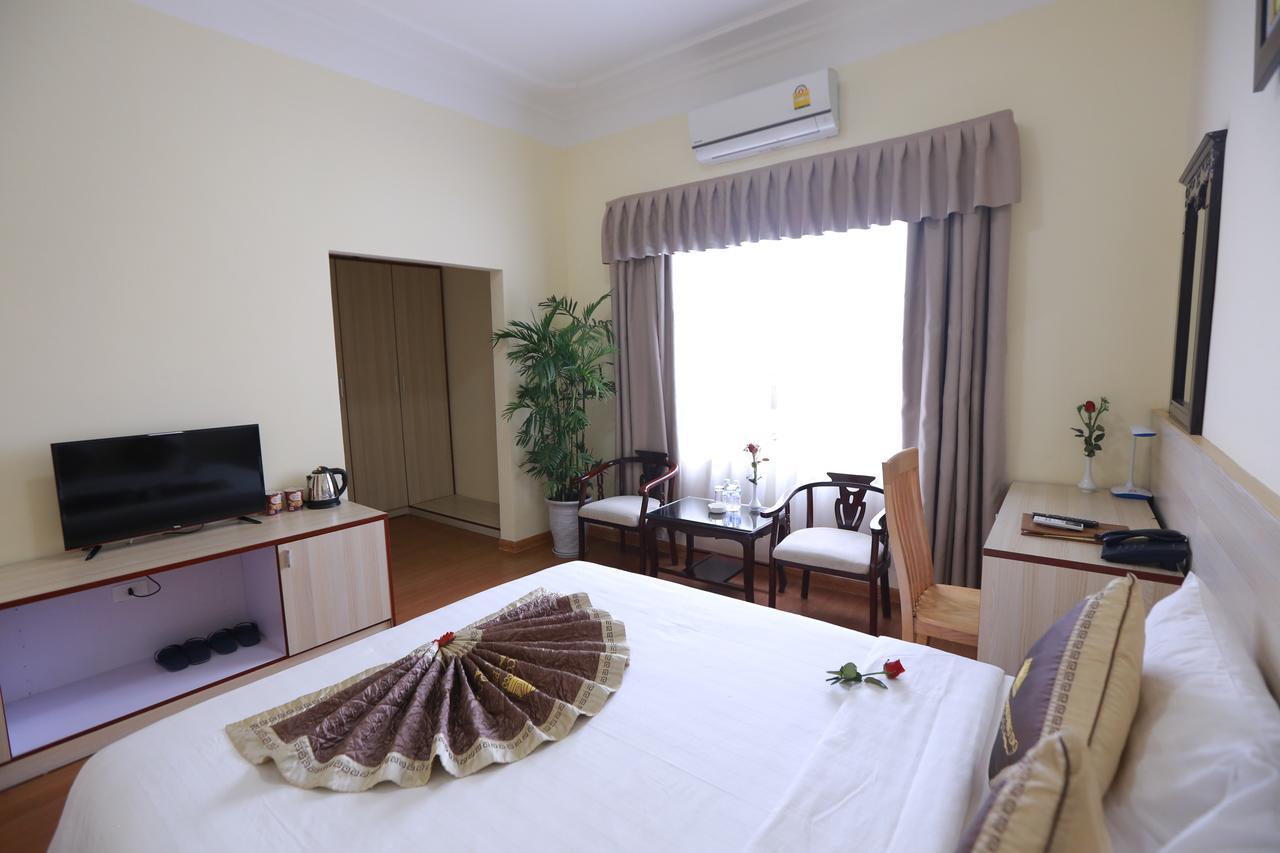 Tecco Sky Hotel & Spa Вин Екстериор снимка