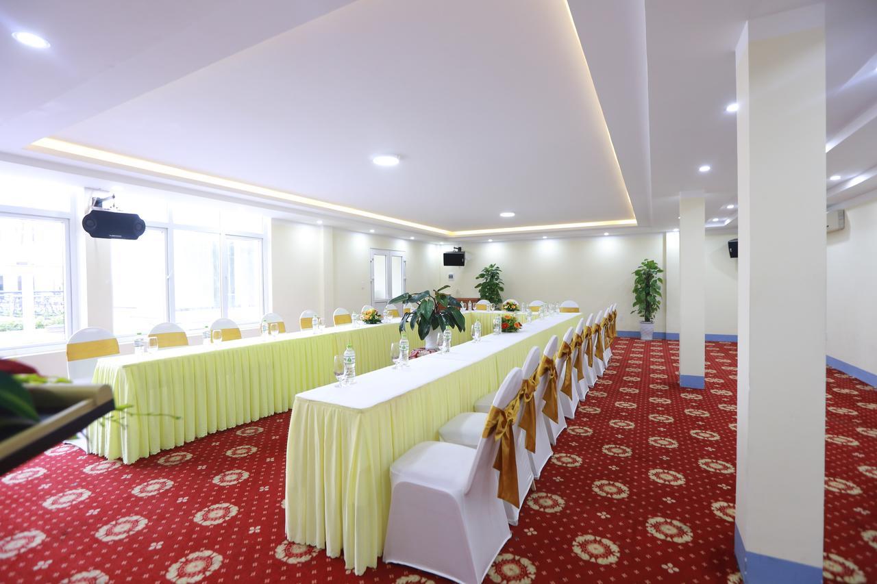 Tecco Sky Hotel & Spa Вин Екстериор снимка