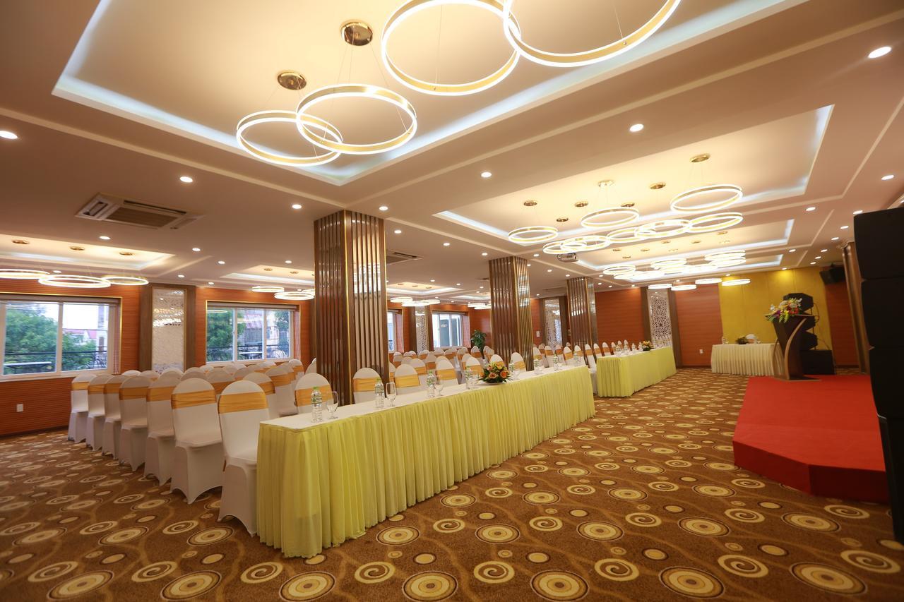 Tecco Sky Hotel & Spa Вин Екстериор снимка